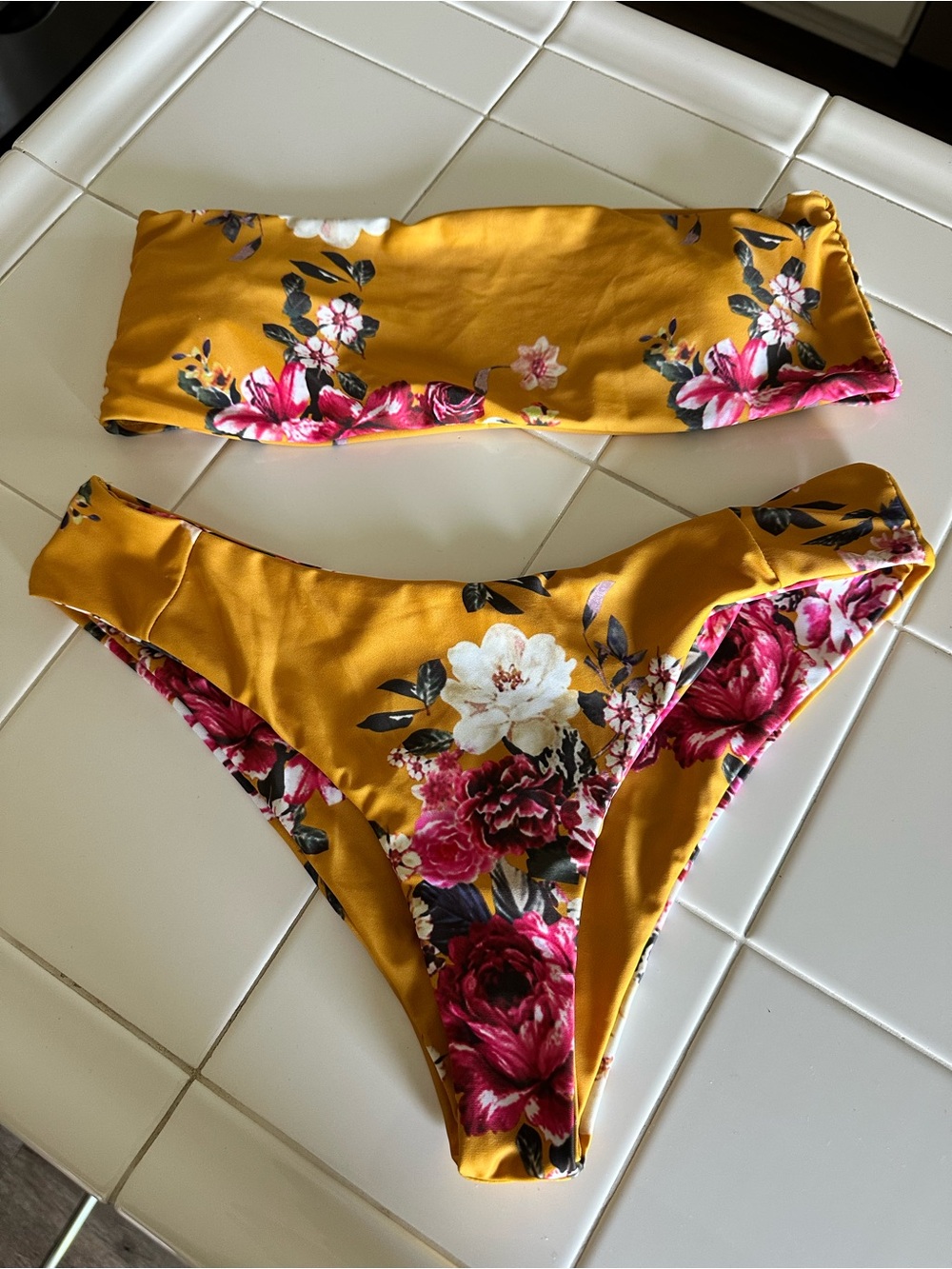 Zaful Floral Bandeau Bikini in Yellow